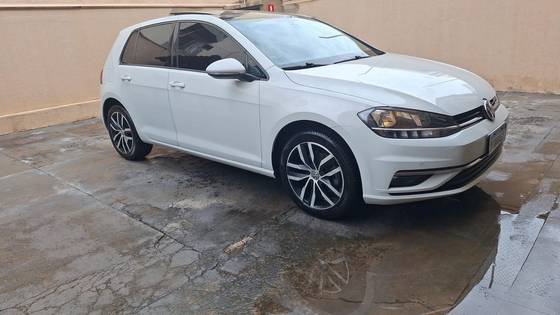VOLKSWAGEN GOLF 1.0 200 TSI TOTAL FLEX COMFORTLINE TIPTRONIC